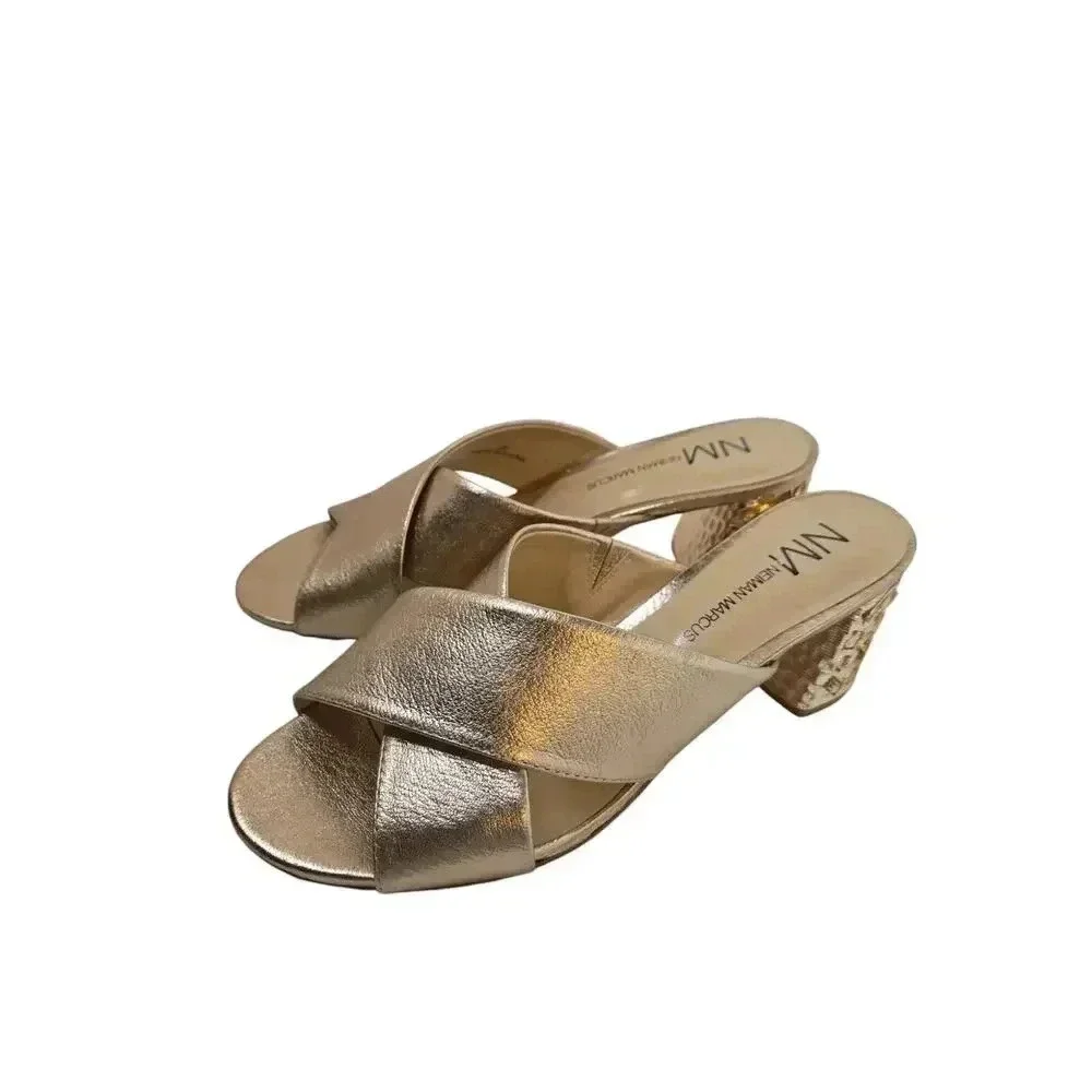 $259 Neiman Marcus Women's Gold Malvin Leather Jewel Sandals Shoes US 8 M